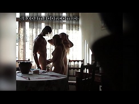 ❤️ Los amigos del sexo invitan a un hombre gigante y a un trío con él ❤️ Video de sexo en es.assay-define-smartlink.ru ❌️