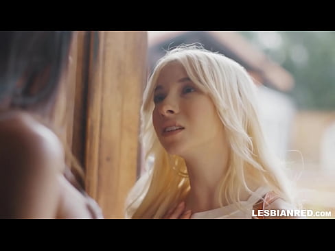 ❤️ Chica vuelve a casa unos meses después y acaba comiéndole el coño a su madrastra ❤️ Video de sexo en es.assay-define-smartlink.ru ❌️